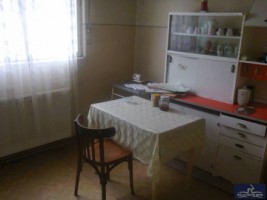 etaj-casa-cu-pod-mansardabil-in-ploiesti-ultracentral-15